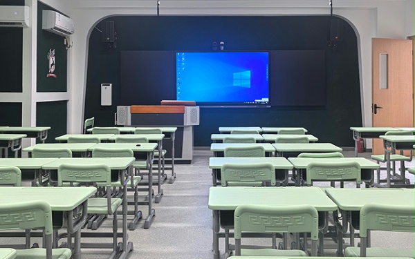 什么是精品录播教室——定义、功能与现代教育的融合创新