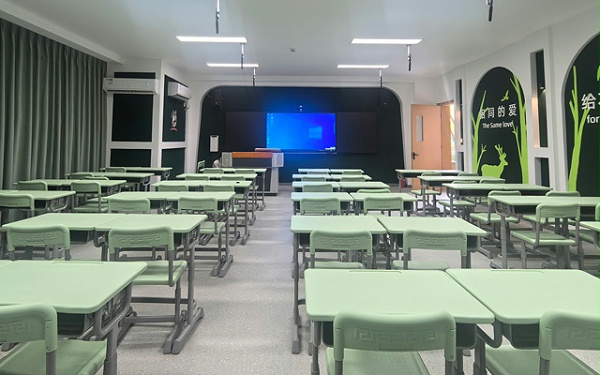 什么是精品录播教室——定义、功能与现代教育的融合创新